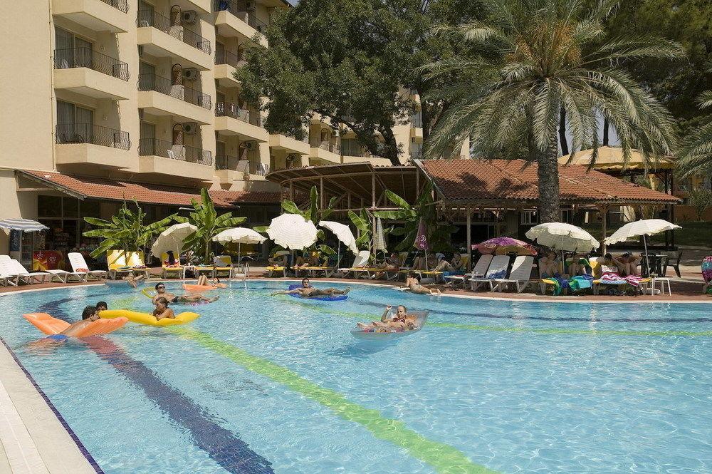 Side Palm D'Or Hotel Exterior photo